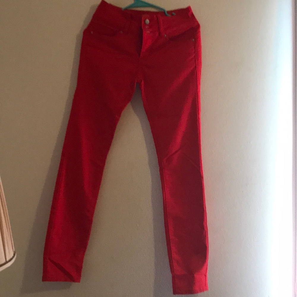 Red jeans pants
